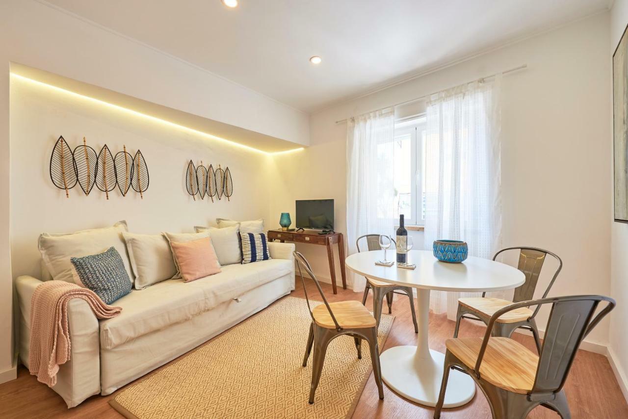 Belém Light Filled Apartment, By TimeCooler Lisboa Exterior foto